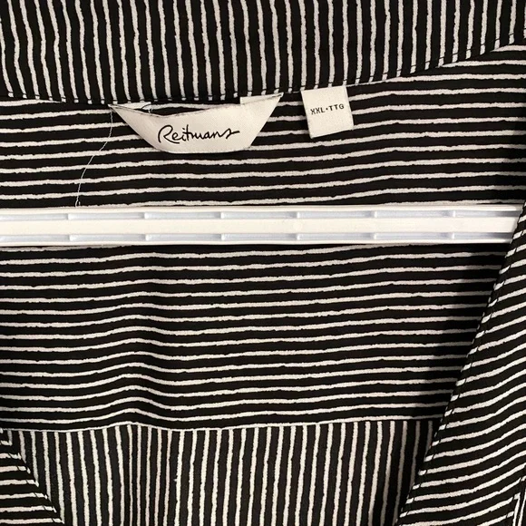 Blouse - Picture 2 of 2